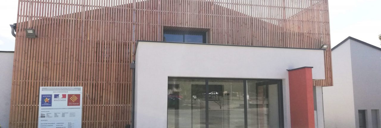 FACADE SALLE2